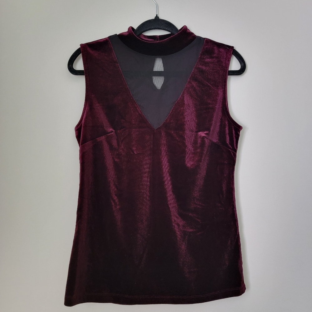 Sleeveless Top